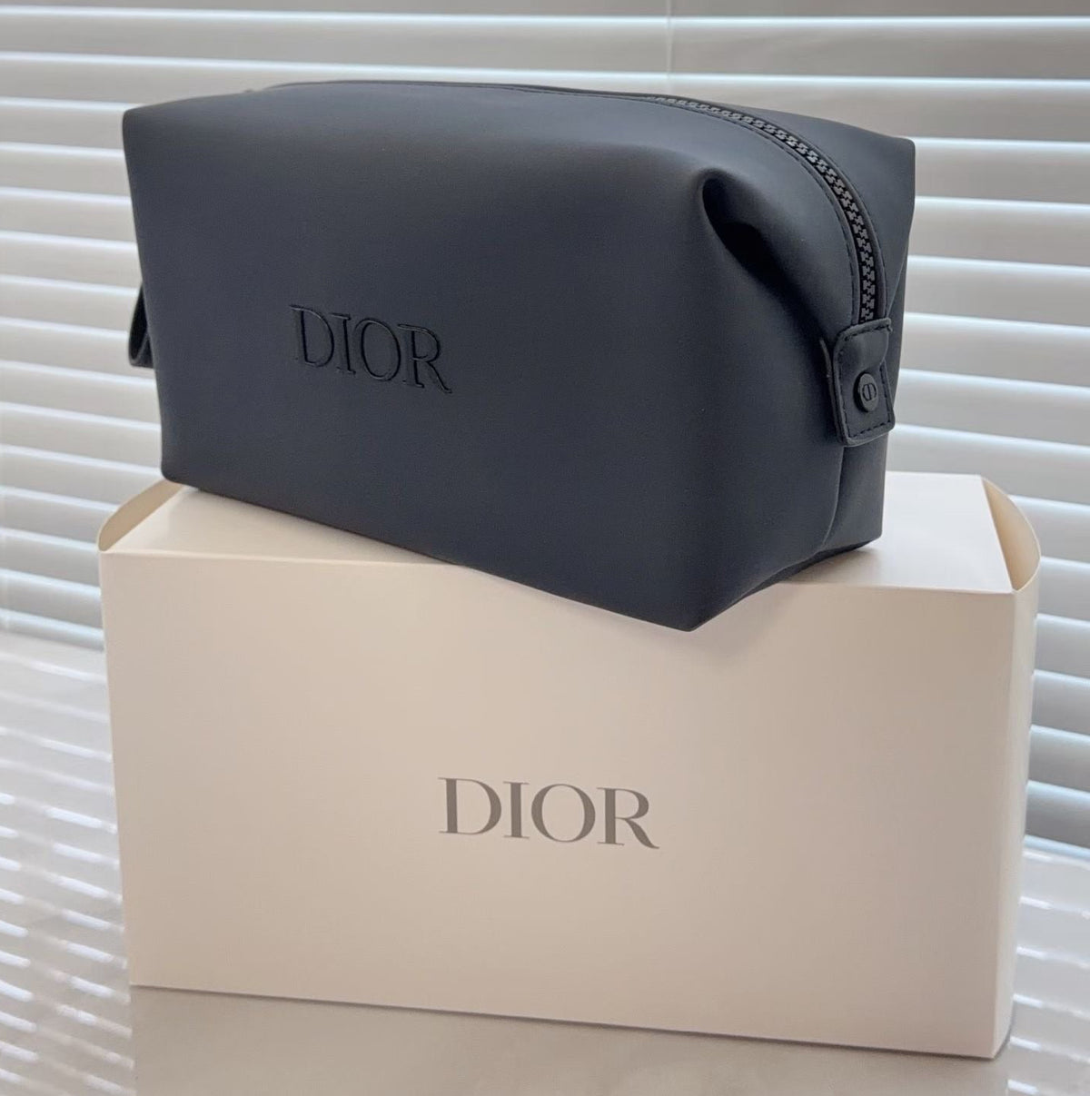 Dior Beauty Men’s Travel Toiletry Bag Navy Blue