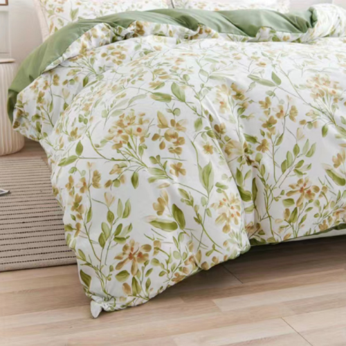 Queen size 6 piece bedding set brown floral print super soft quality.