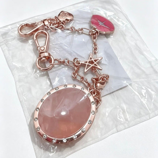 Charlotte Tilbury New Keychain for a Bag - BusDeals