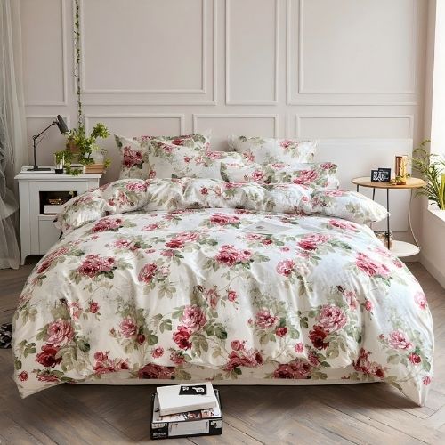 King size 6 - piece duvet cover set rose print with green leaves. - BusDeals