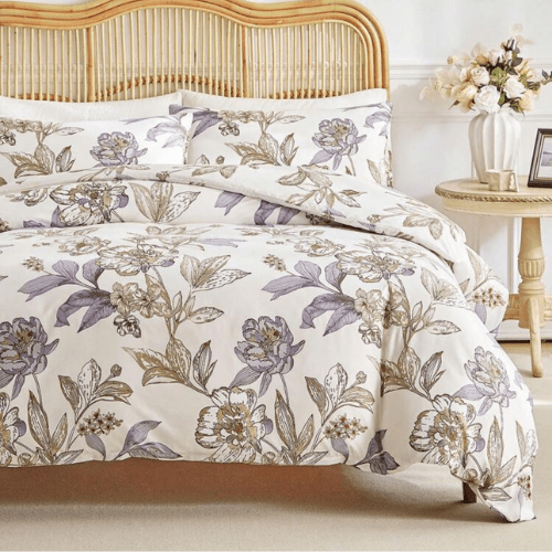 Queen size 6 - piece floral damask duvet cover set. - BusDeals
