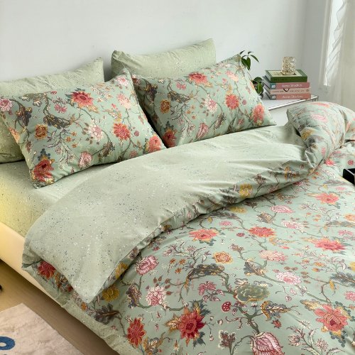 Queen Size 6 Pieces, Reversible Style Duvet Cover Set, Roses Design with Dark Khaki Color. - BusDeals