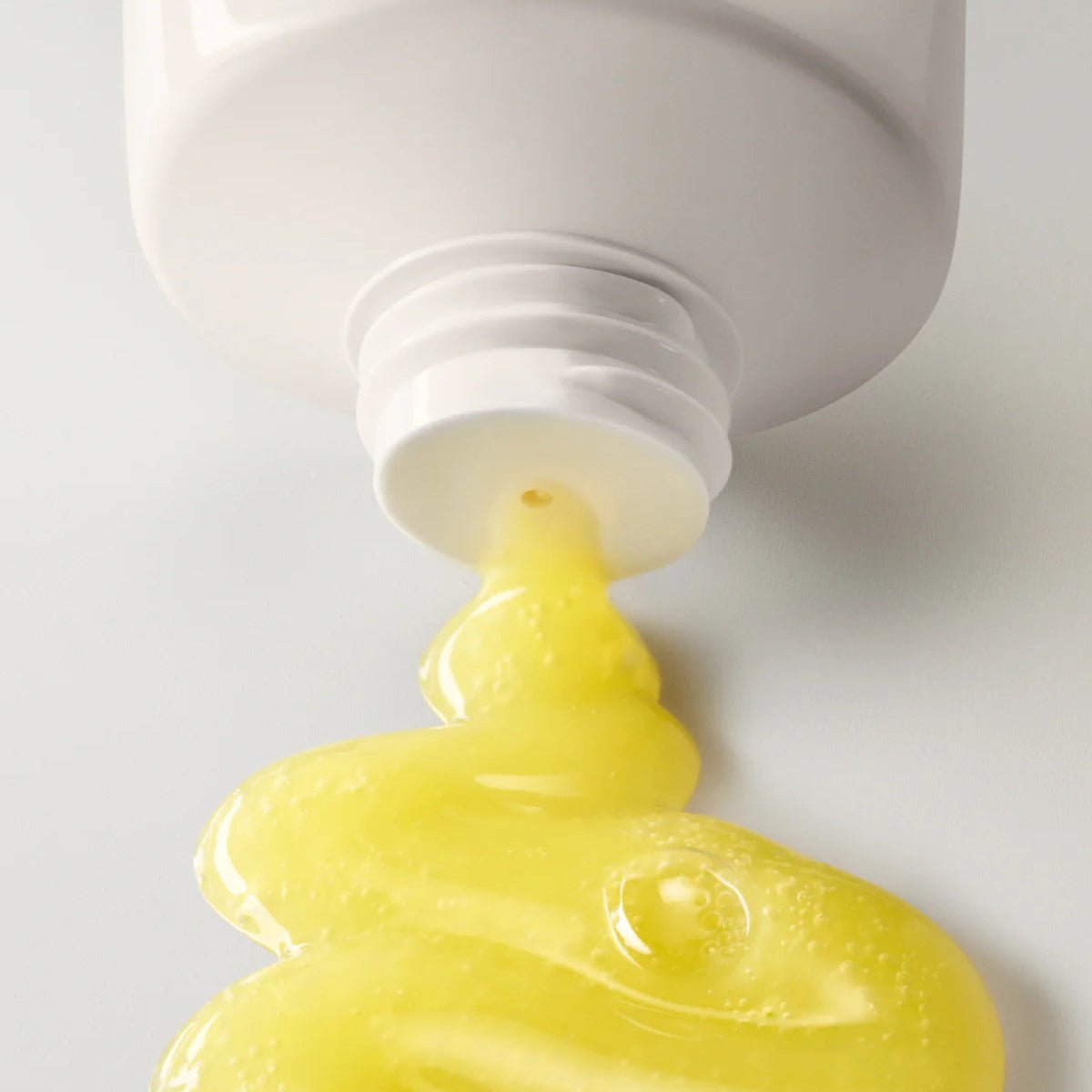 Rhode Pineapple Refresh PGA Daily Cleanser. 150ml/ 5fl oz - BusDeals