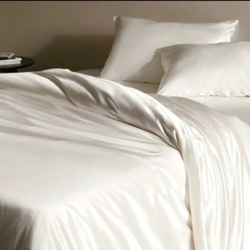 Silky Satin, King Size 6 - Piece Duvet Cover Set, Plain White Color. - BusDeals
