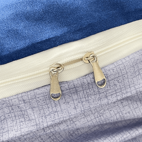 Single size, 4 - piece beautiful pink flamingo design in a lovely shade of blue. - BusDeals