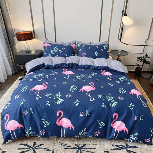 Single size, 4 - piece beautiful pink flamingo design in a lovely shade of blue. - BusDeals