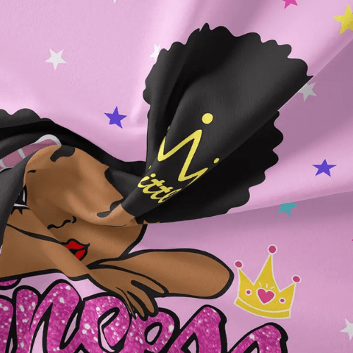 Single size 4 piece duvet cover set in a lovely pink color featuring a princess design. - BusDeals