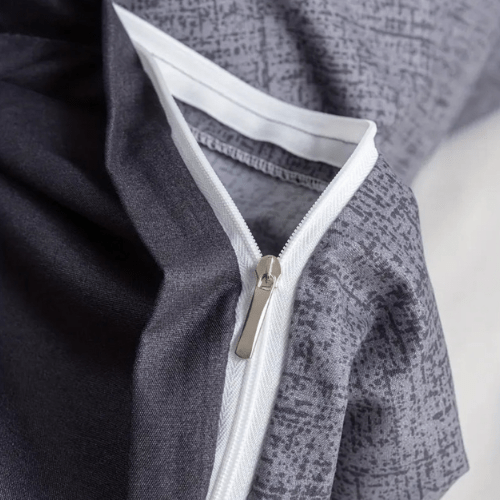 Single size 4 piece reversible butterfly design in brown and grey. - BusDeals