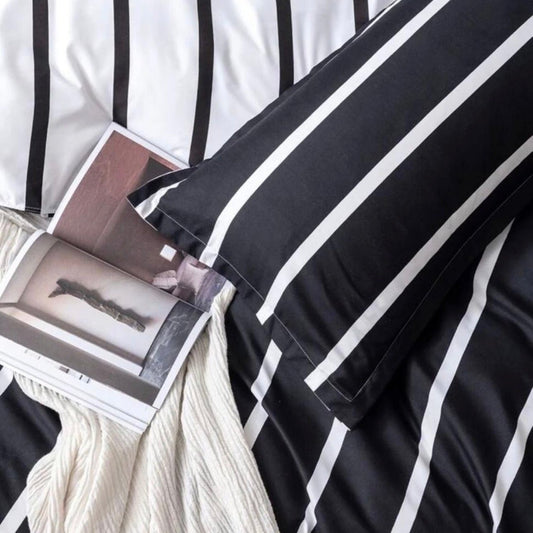 Single Size 4 Pieces set without filler, Black & White Stripe Design. - BusDeals