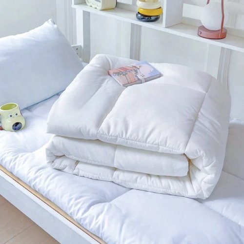 Single Size Duvet Soft and Comfortable vacuum - packed. - BusDeals