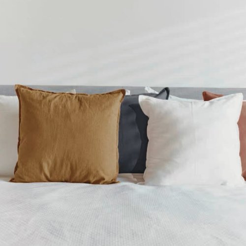 1 Piece 50*50cm Size, 100% Linen Cushion Cover, Solid Brown Bean. - BusDeals