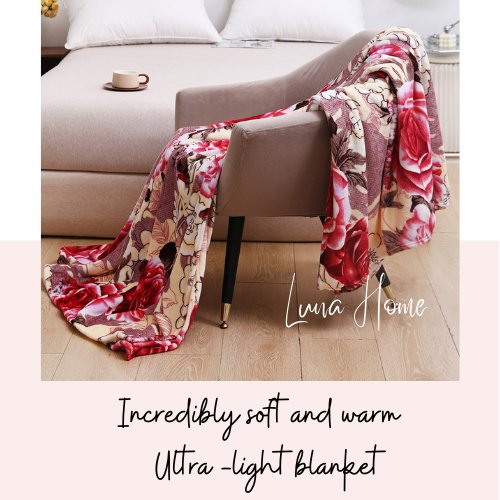Fleece Blanket 200*230cm Super Soft Throw Cream color with Rose Design. - BusDeals