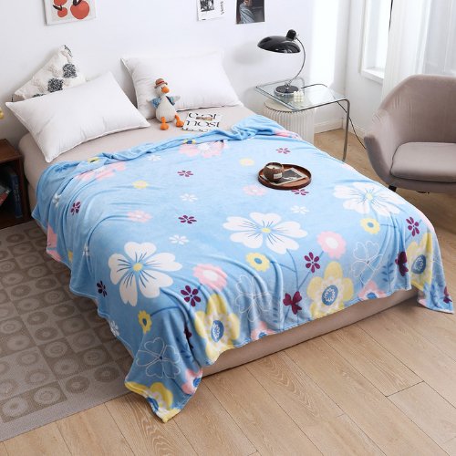 Fleece Blanket 200*230cm Super Soft Throw Sky Blue Color with Floral Design. - BusDeals