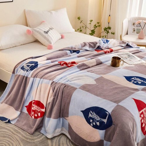 Soft fleece blanket, Brown square with leaves design - BusDeals