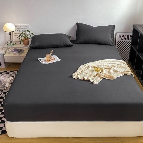 3 Pieces Fitted Bedsheet Set, Washable Cotton, Black Color, Various Sizes. - BusDeals