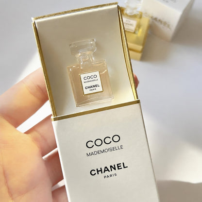 Chanel Beauty Gift Keychains for bag with MINI Coco Mademoiselle 5 ml