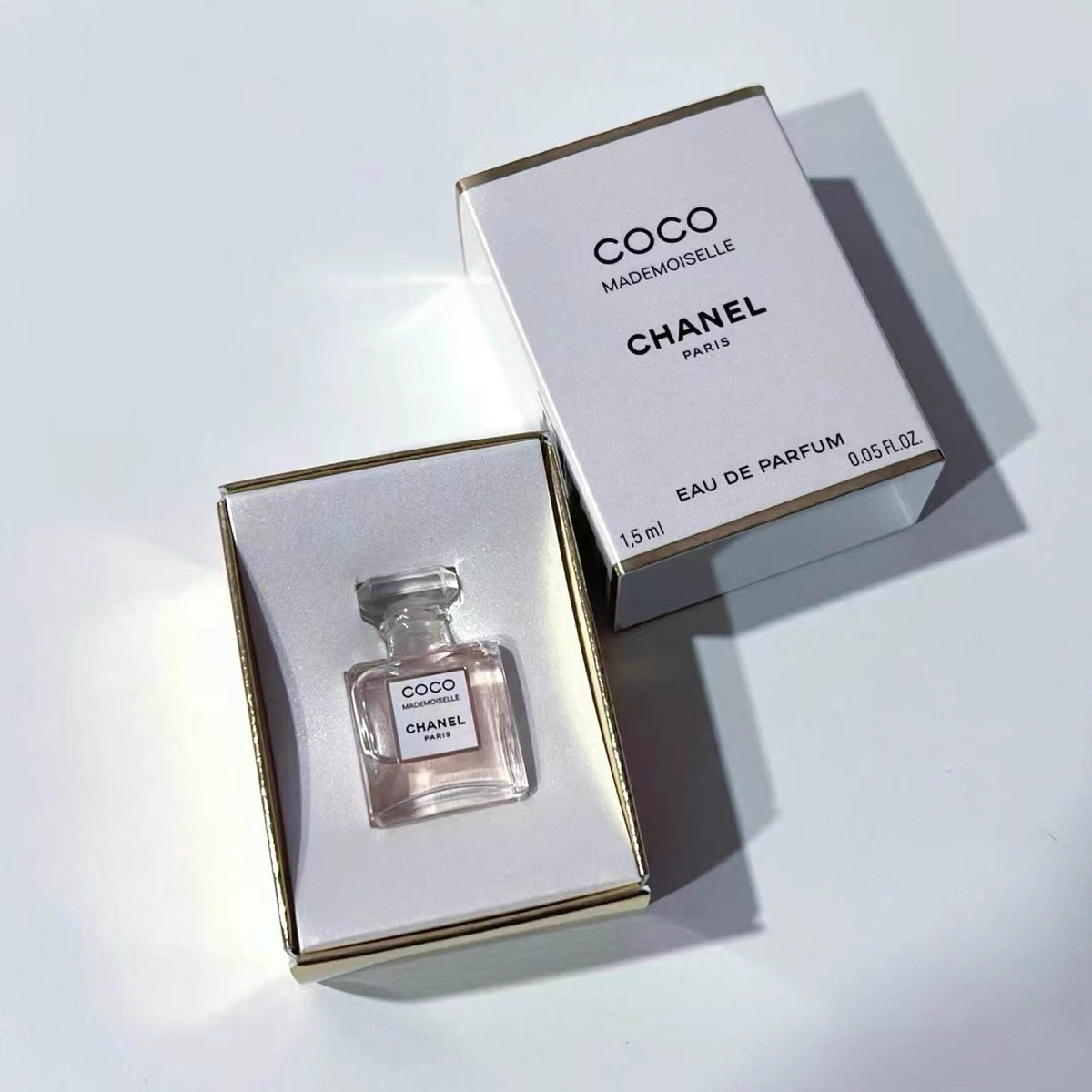 Chanel Beauty Gift Keychains for bag with MINI Coco Mademoiselle 5 ml