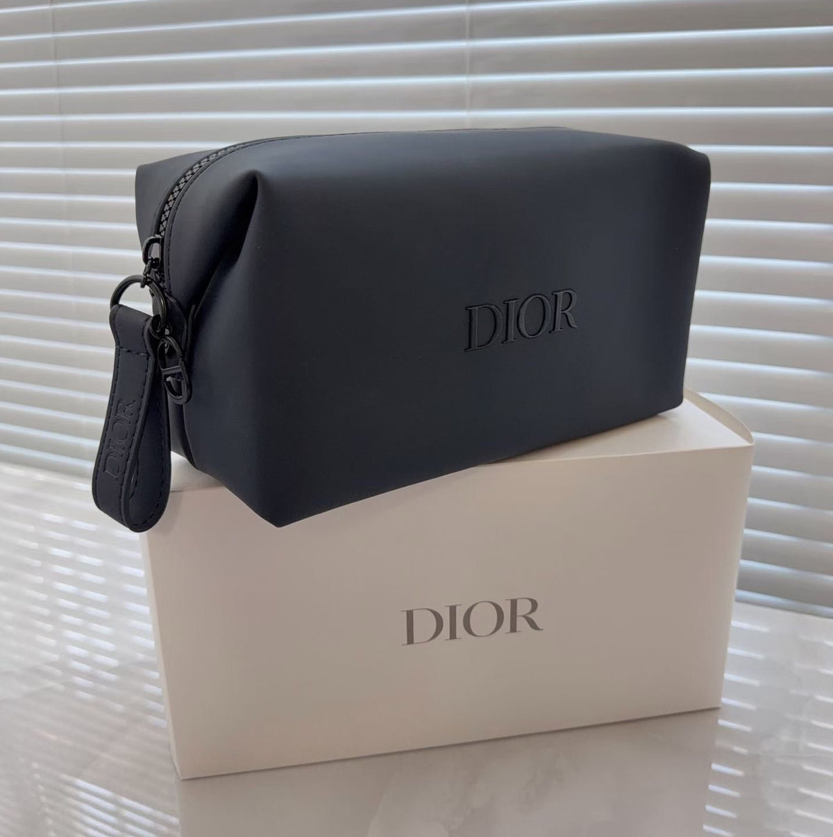 Dior Beauty Men’s Travel Toiletry Bag Navy Blue