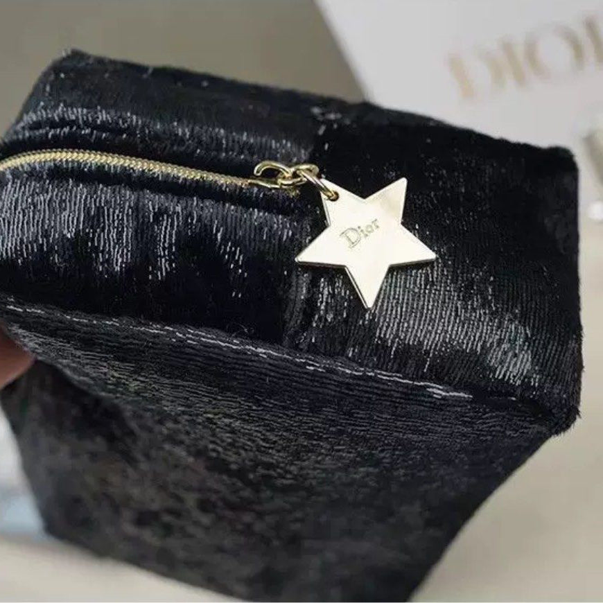 Dior Beauty Gift Set Small Velvet Cosmetic Bag with Duo 001 set