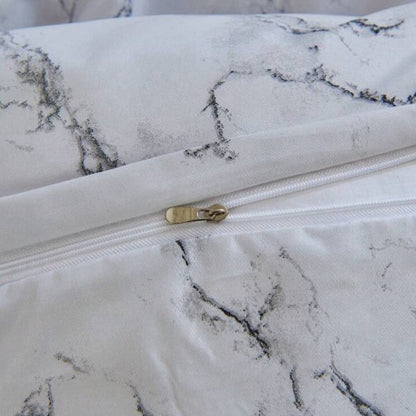 Queen size marble design, bedding set of 6 pieces.