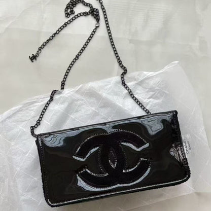 Chanel Beauty Transformed Cosmetic Novelty Boa Enamel Chain Shoulder Pouch