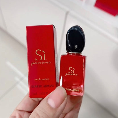 Giorgio Armani MINI Sì Passione EDP Intense 7 ml