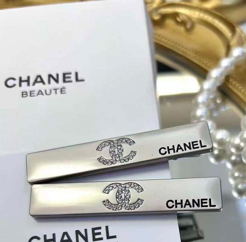 Chanel Beauty Hair Pin Hair accessory CC Counter Llimited Silver 2 Set Novelty 6x1 cm