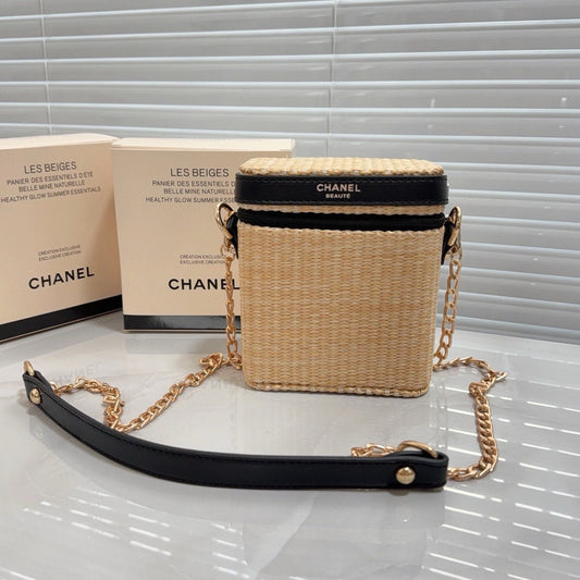 Chanel Beauty Cosmetic bag Transformed to Crossbody Bag with Style Chain