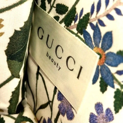 Gucci Beauty Counter Gift Lavender Satin Cosmetic Pouch