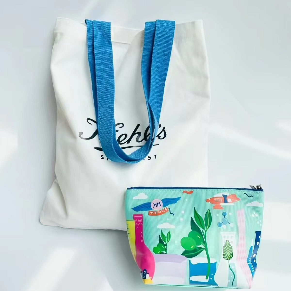Kiehl's character pattern canvas bag with cosmetic bag