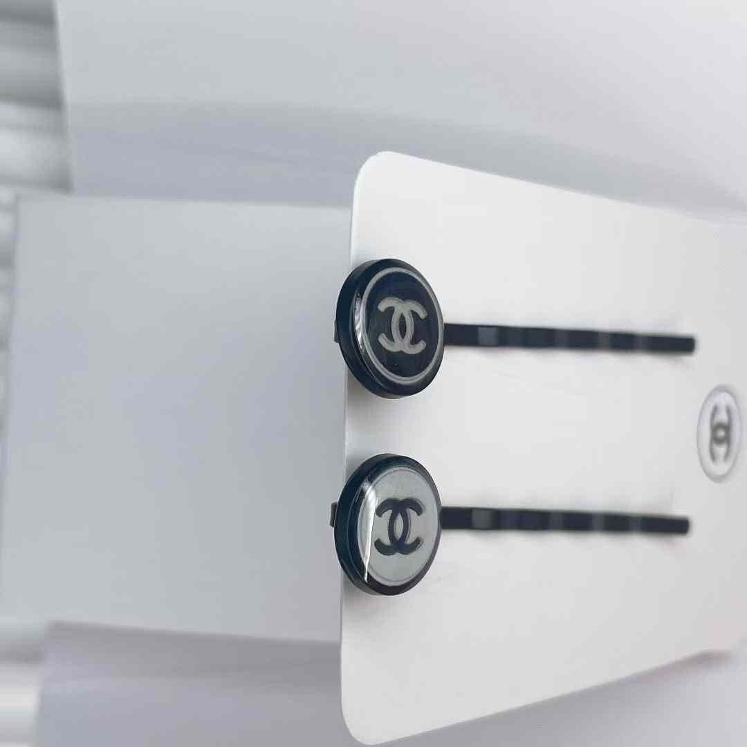 Chanel Beauty 2 Hair pins CC Counter Gift - BusDeals
