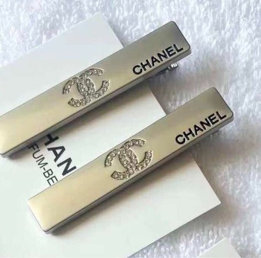Chanel Beauty Hair Pin Hair accessory CC Counter Llimited Silver 2 Set Novelty 6x1 cm - BusDeals