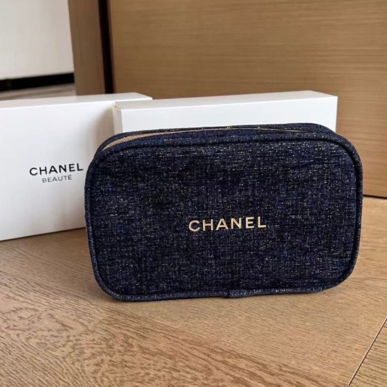 Chanel Beauty Holiday Cosmetic Bag Blue - BusDeals