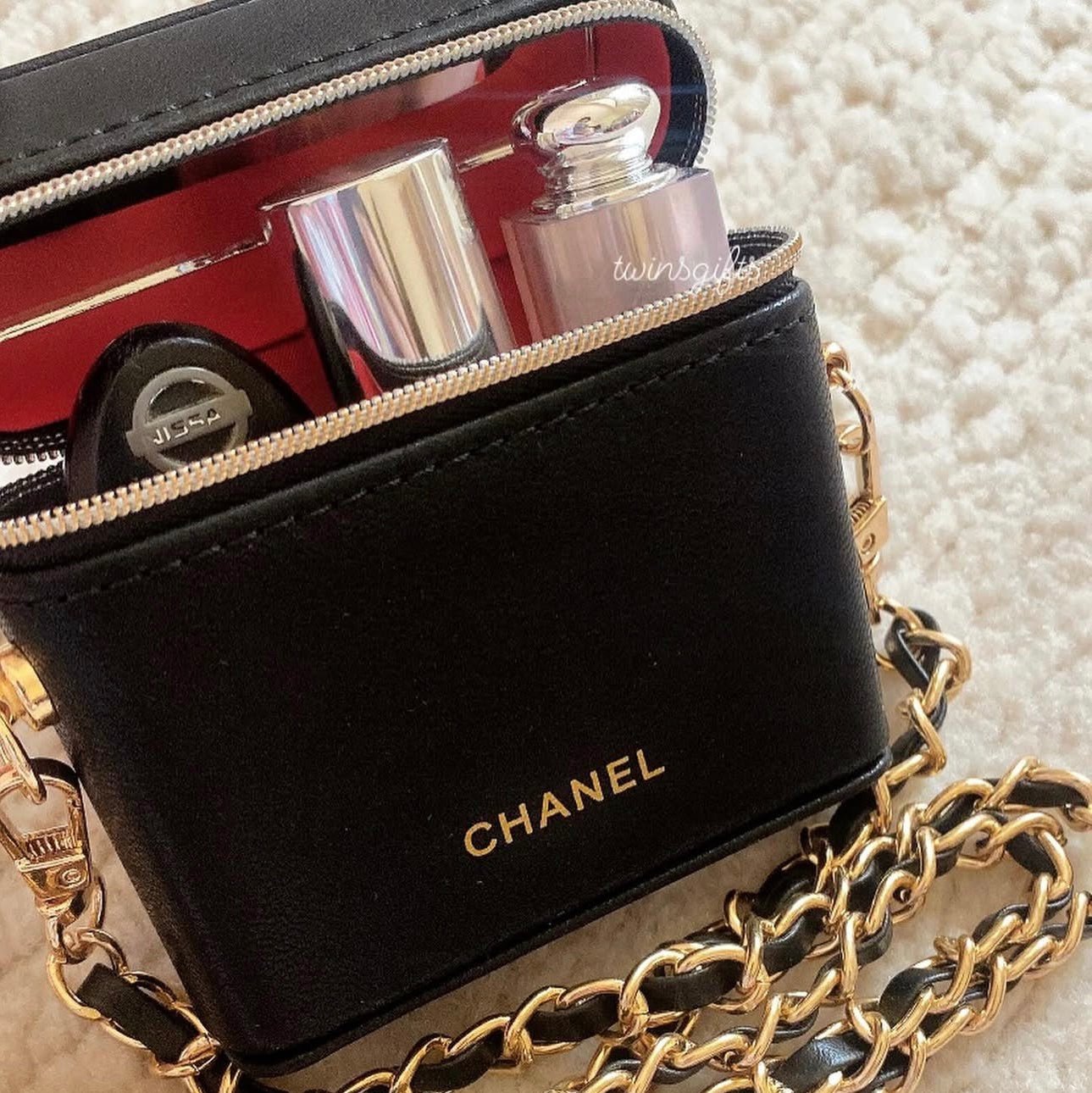 Chanel Beauty Lipstick bag Transformed to Crossbody Bag - BusDeals