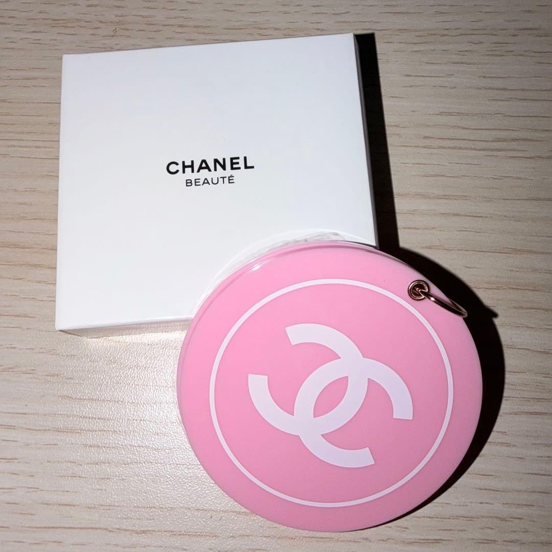 CHANEL beauty novelty mirror 2026 Pink - BusDeals