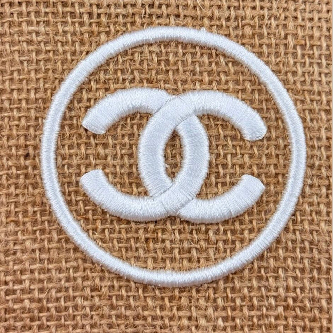 Chanel Beauty Summer Toiletry bag (a Vip Gift) - BusDeals
