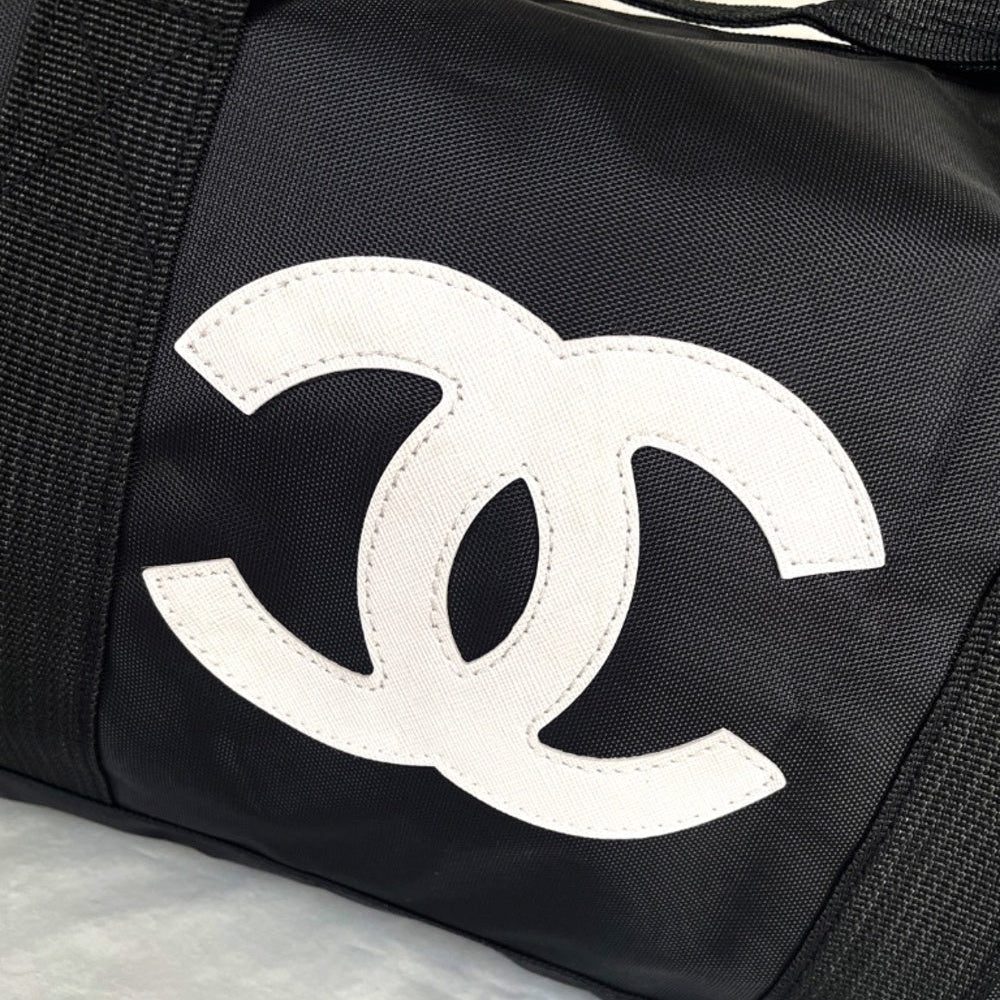 Chanel Beauty VIP Gift Sports Travel Bag - BusDeals