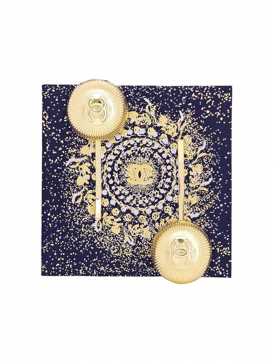 CHANEL New Ss26 Fashion, Gold Metal Hair Clips With Embossed Logo (Set Of 2) - BusDeals