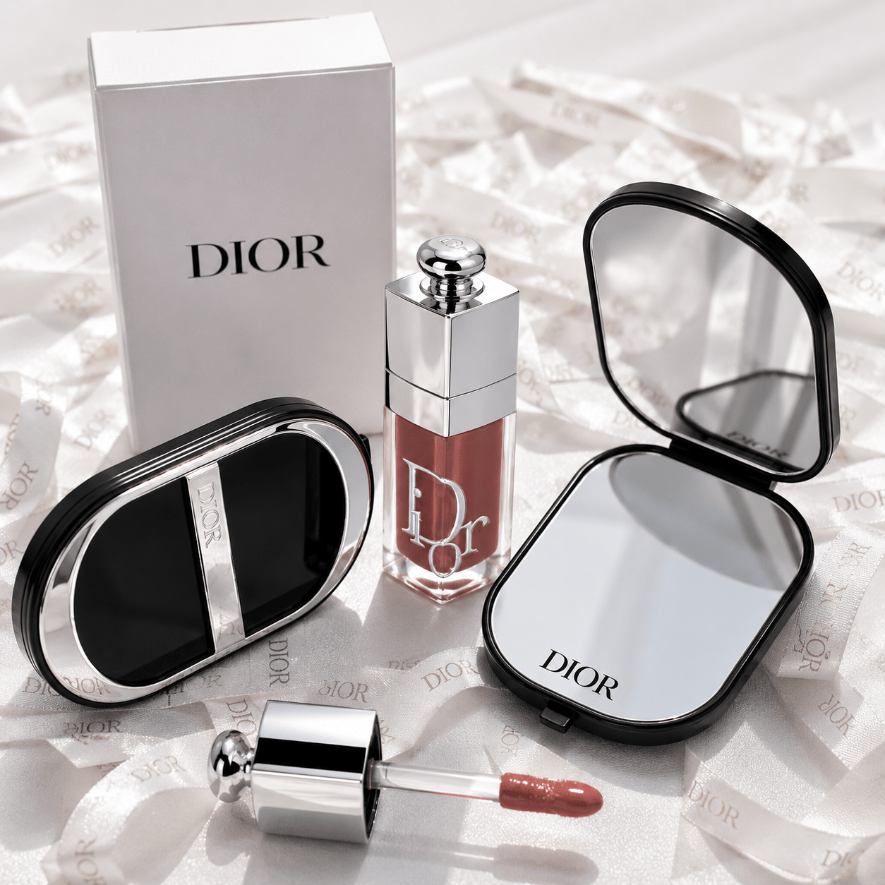 Dior Addict Lip Glow Oil Latte 081 with Mobile Mirror and Bag - BusDeals