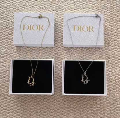 Dior Beauty DIY Necklace Gold color in a Gift Box and Shopping Bag - BusDeals