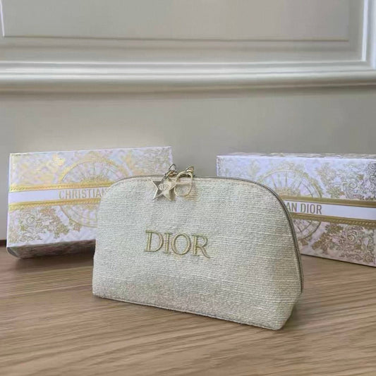 Dior Beauty Gold Pouch Holiday Clutch 18x16x5cm - BusDeals