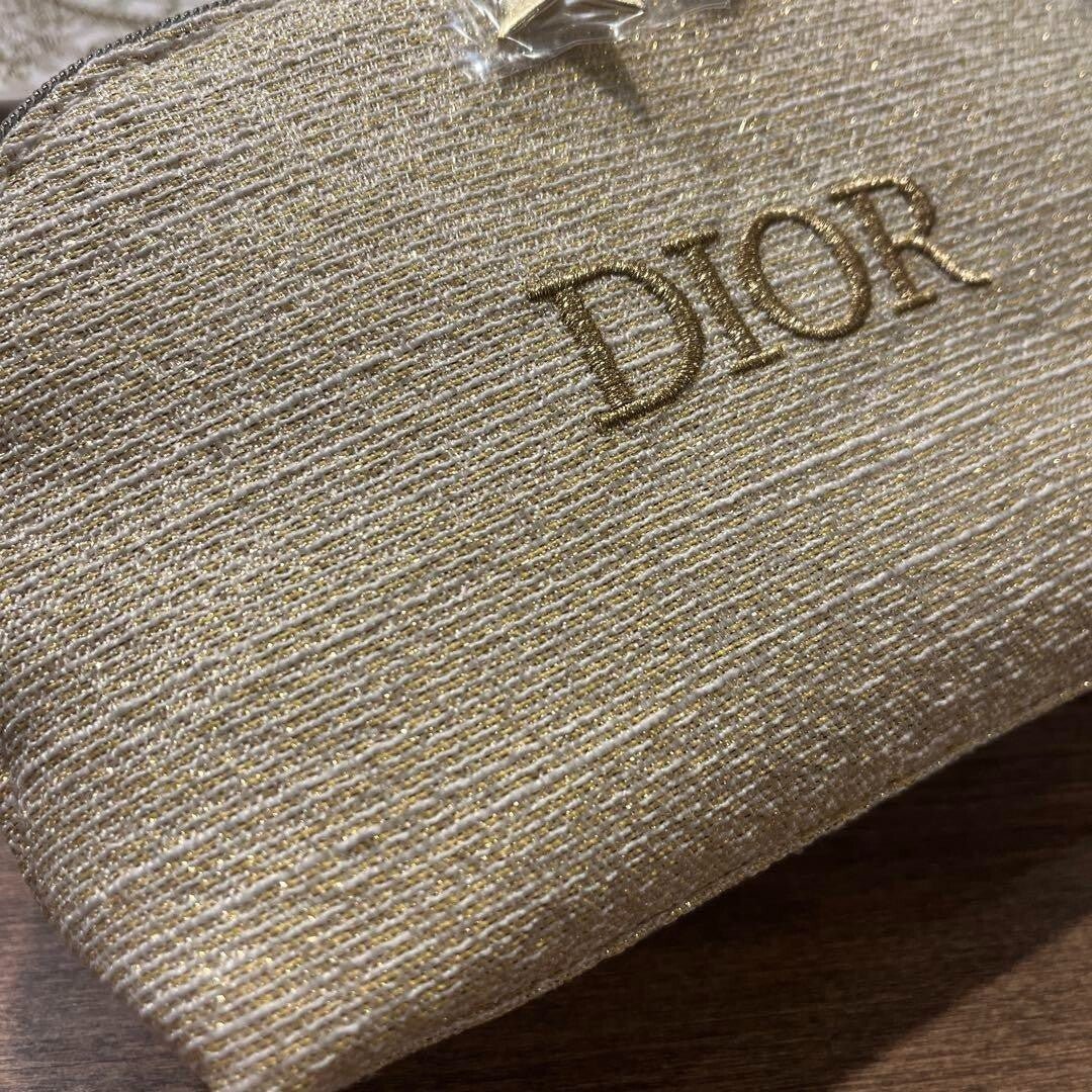 Dior Beauty Gold Pouch Holiday Clutch 18x16x5cm - BusDeals