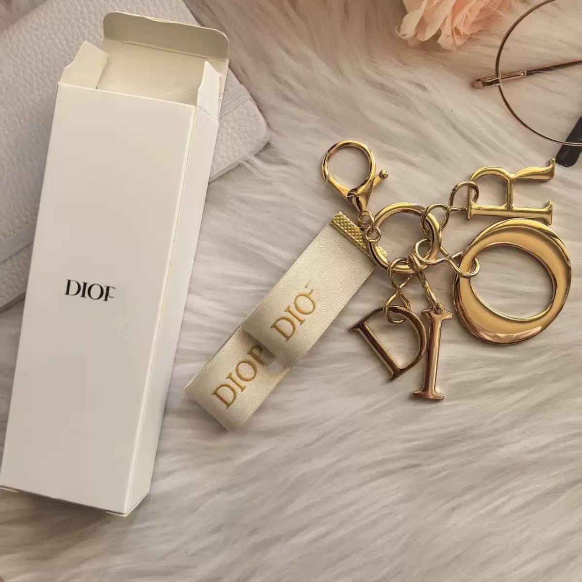 Dior DIY Keychain, Chain for bag Pendant - BusDeals