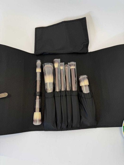Hourglass Vegan Face & Eye Travel Brush Set 7 pcs in a gift box - BusDeals