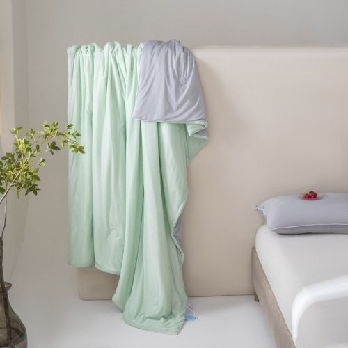 Icy Silky Summer Cool Quilt Set of 3 Pieces, Green with Grey. - BusDeals