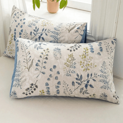 King size 6 piece bedding set, featuring a beautiful blue leaf design. - BusDeals