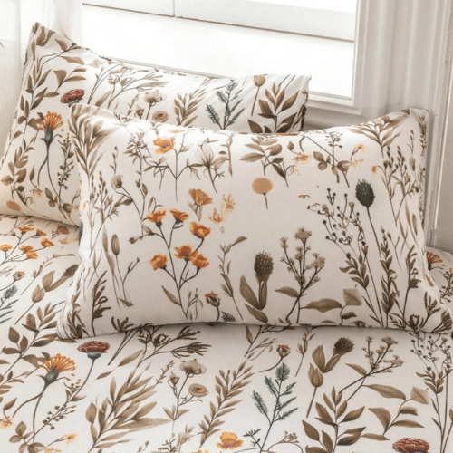 King size 6 pieces bedding set, featuring a beautiful orange and brown floral design. - BusDeals