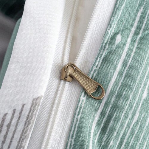 King size 6 pieces bedding set, Simply geometric print, green with grey. - BusDeals