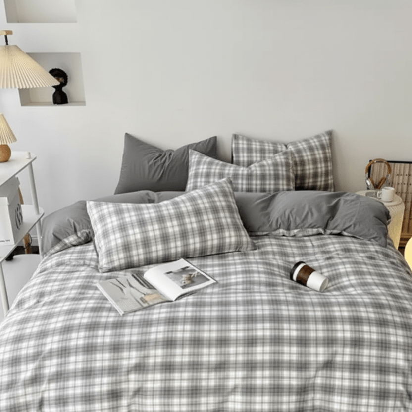 King Size 6 pieces complete bedding set, Grey Checkered Design. - BusDeals