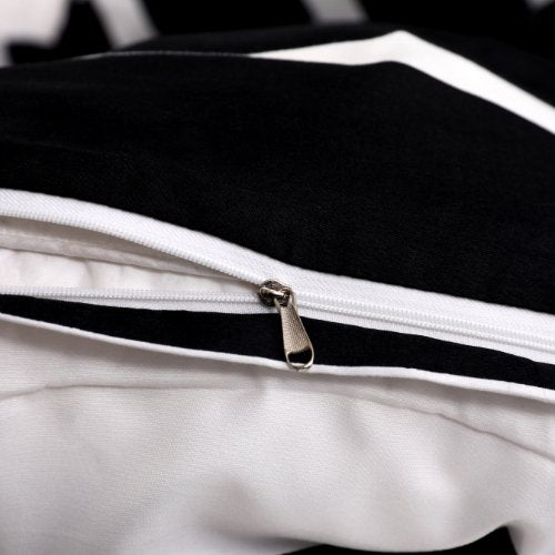 King Size 6 pieces, duvet cover set, black and white stripe design. - BusDeals